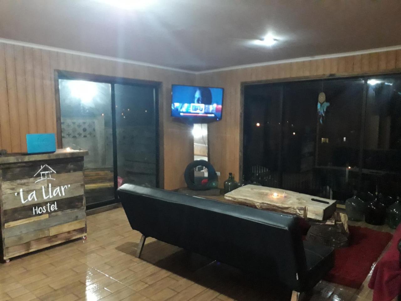 פנגיפולי La Llar Hostel מראה חיצוני תמונה
