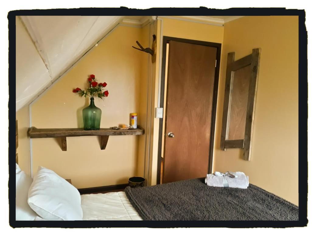 פנגיפולי La Llar Hostel מראה חיצוני תמונה