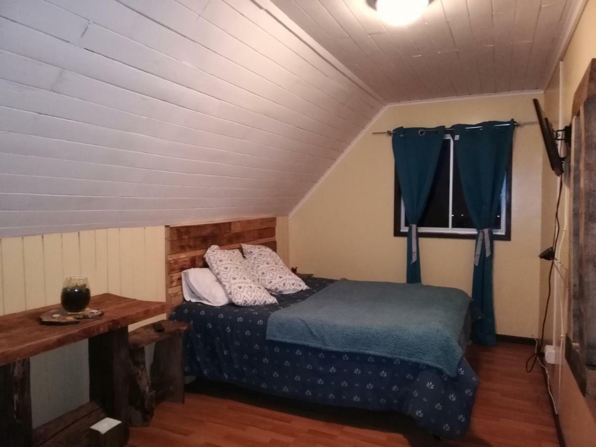 פנגיפולי La Llar Hostel מראה חיצוני תמונה