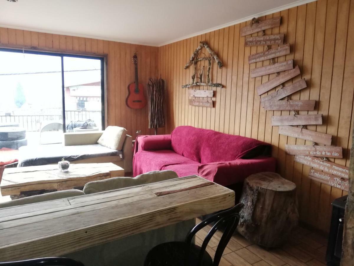 פנגיפולי La Llar Hostel מראה חיצוני תמונה