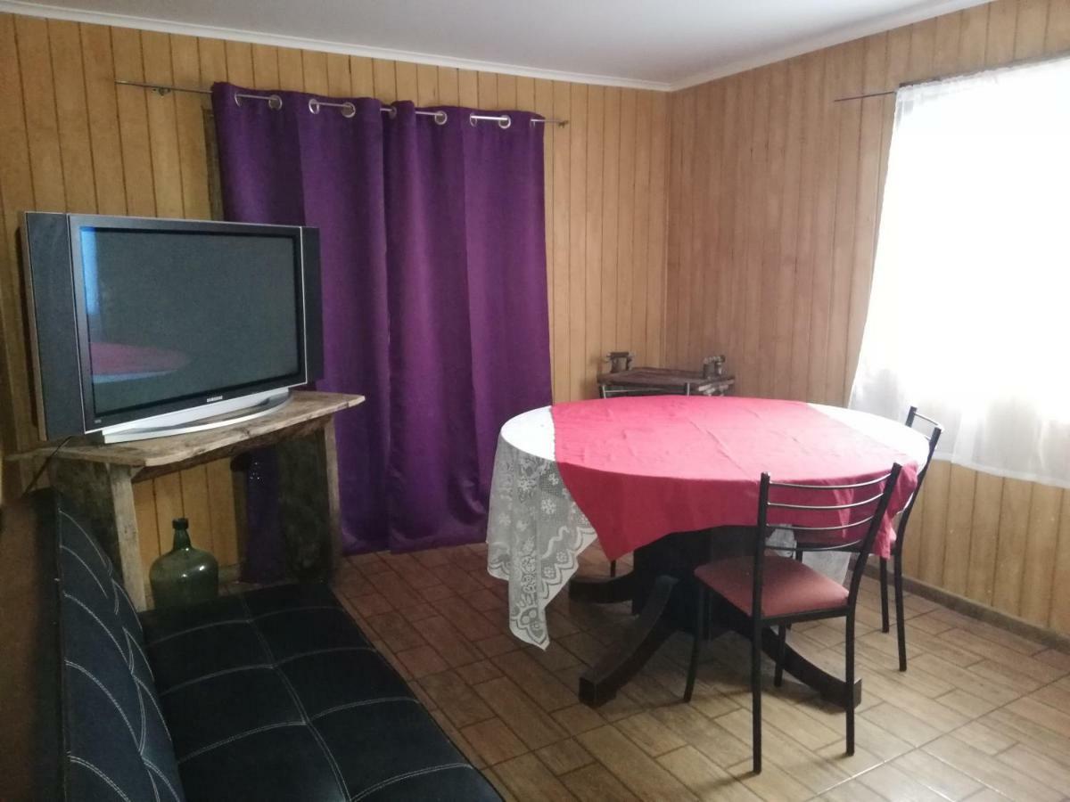 פנגיפולי La Llar Hostel מראה חיצוני תמונה